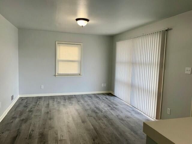 1644 E Goulson Avenue, Hazel Park, MI 48030