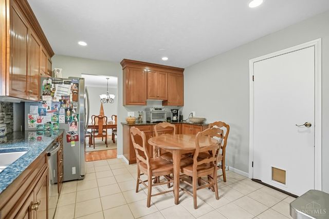 7835 Pfeiffer Road, Montgomery, OH 45242