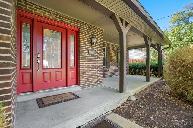 7835 Pfeiffer Road, Montgomery, OH 45242