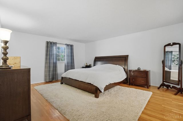 7835 Pfeiffer Road, Montgomery, OH 45242