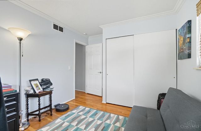 7835 Pfeiffer Road, Montgomery, OH 45242