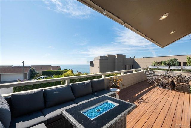 1875 Parliament Drive, Encinitas, CA 92024