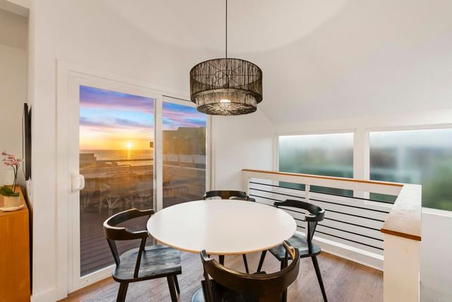 1875 Parliament Drive, Encinitas, CA 92024