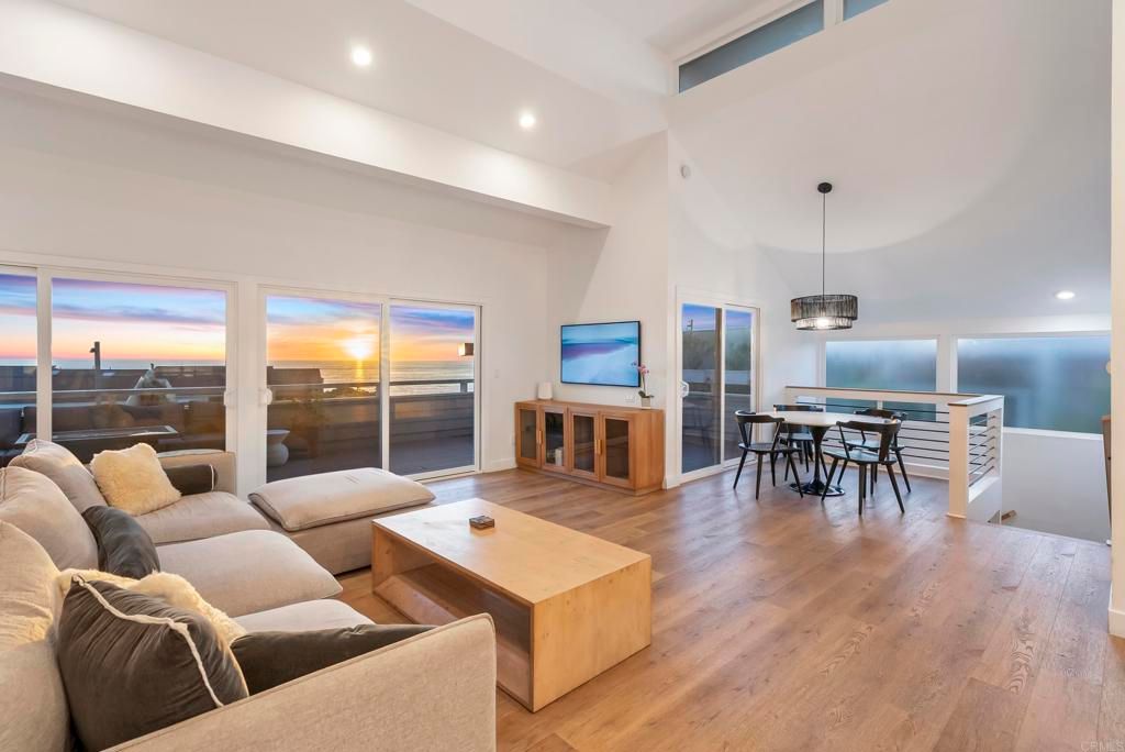 1875 Parliament Drive, Encinitas, CA 92024