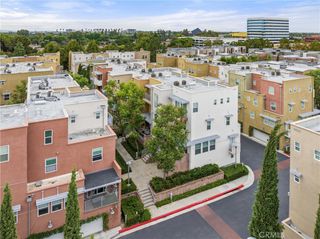 408 E Jeanette, Santa Ana, CA 92705