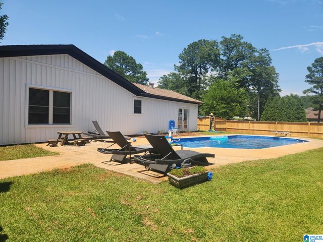 2262 SMOKEY ROAD, Alabaster, AL 35007