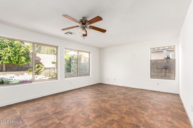 1710 W HIDDENVIEW Drive, Phoenix, AZ 85045