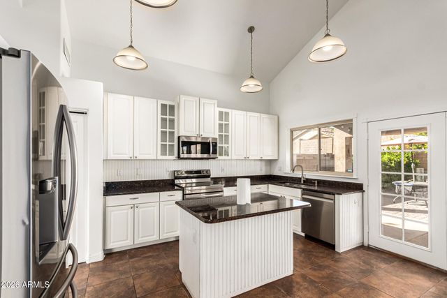 1710 W HIDDENVIEW Drive, Phoenix, AZ 85045