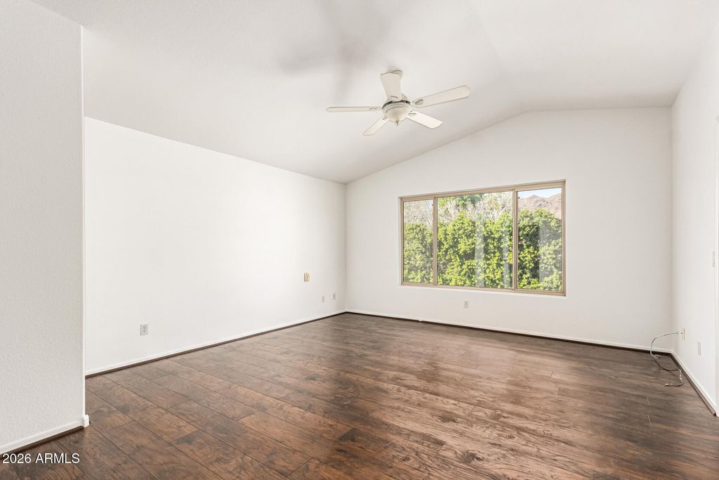 Image 22 of property listing at 1710 W HIDDENVIEW Drive, Phoenix, AZ 85045