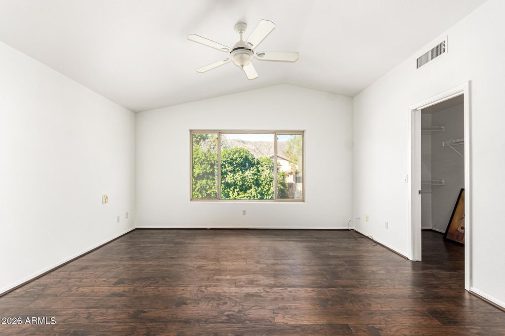 Image 26 of property listing at 1710 W HIDDENVIEW Drive, Phoenix, AZ 85045