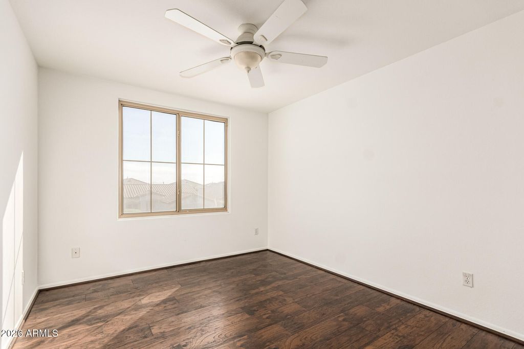 Image 28 of property listing at 1710 W HIDDENVIEW Drive, Phoenix, AZ 85045