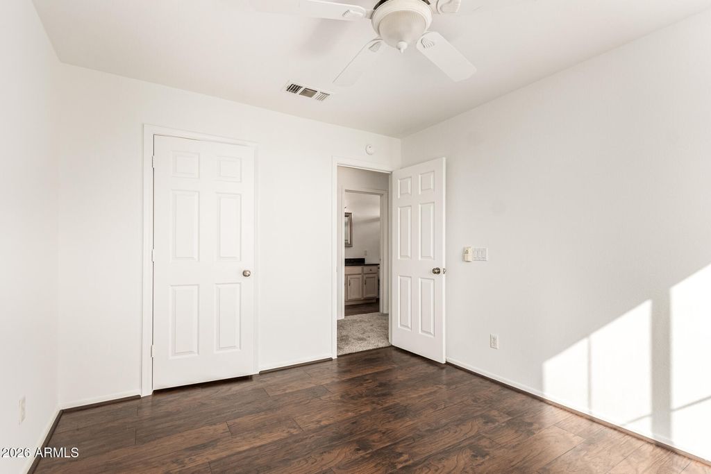 Image 29 of property listing at 1710 W HIDDENVIEW Drive, Phoenix, AZ 85045