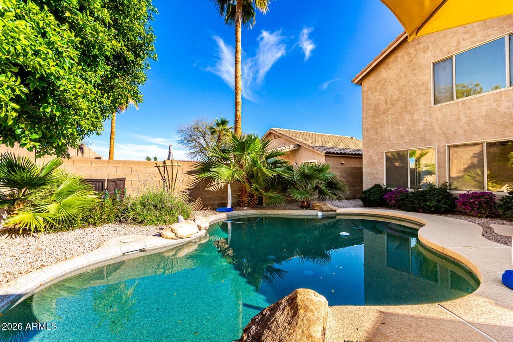 Image 43 of property listing at 1710 W HIDDENVIEW Drive, Phoenix, AZ 85045