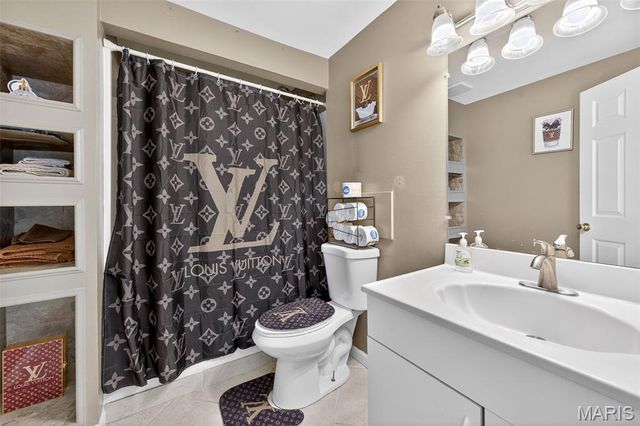 1455 Norwood Hills Drive, O'fallon, MO 63366