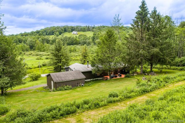 673 Hessinger And Lare Road, Jeffersonville, NY 12748