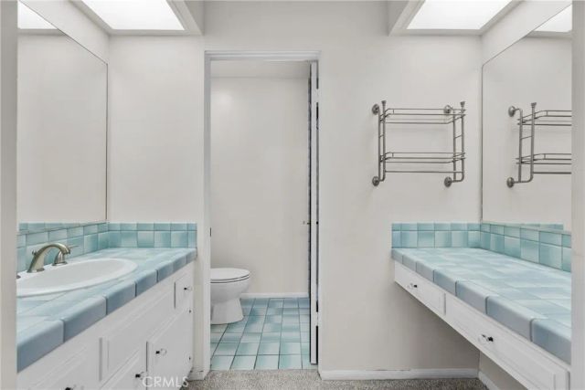 6249 Randi Avenue, Woodland Hills, CA 91367
