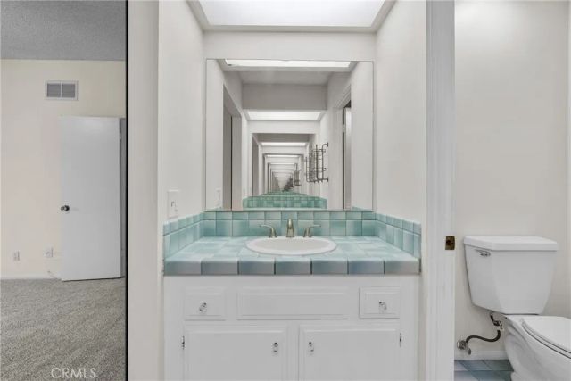 6249 Randi Avenue, Woodland Hills, CA 91367
