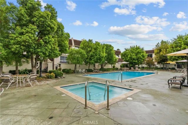 6249 Randi Avenue, Woodland Hills, CA 91367