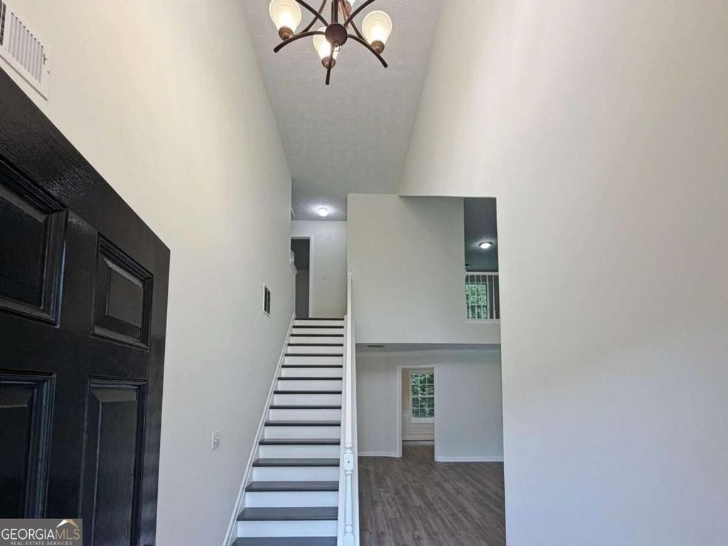 855 Minor Creek Way NW, Lilburn, GA 30047 — photo 3