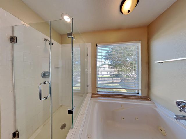 3203 Farrel Hill Street, Fresno, TX 77545