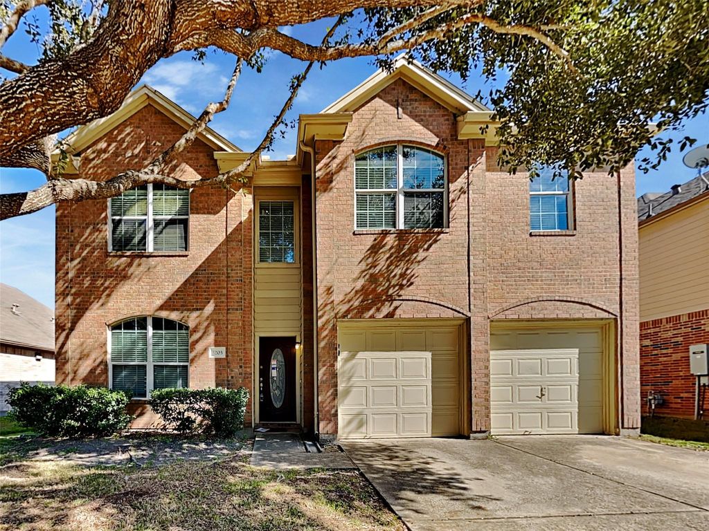 3203 Farrel Hill Street, Fresno, TX 77545