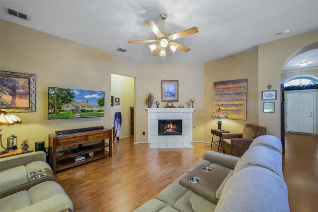 11905 Amber Valley Drive, Frisco, TX 75035