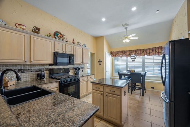 11905 Amber Valley Drive, Frisco, TX 75035