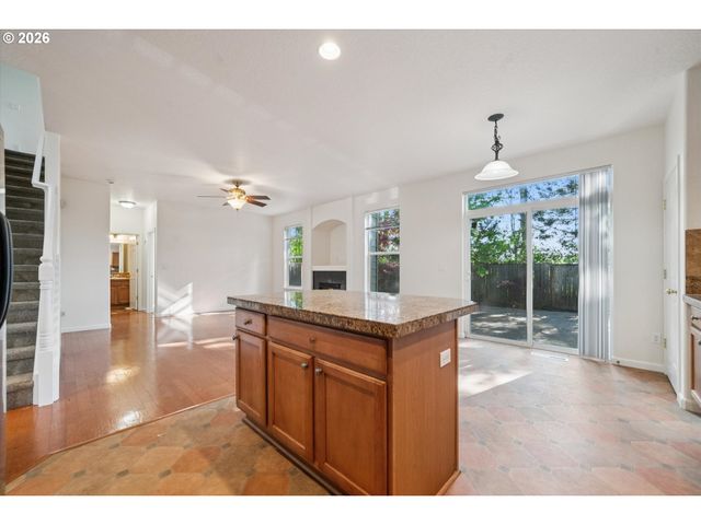 3780 Se BELLE OAK Ave, Hillsboro, OR 97123