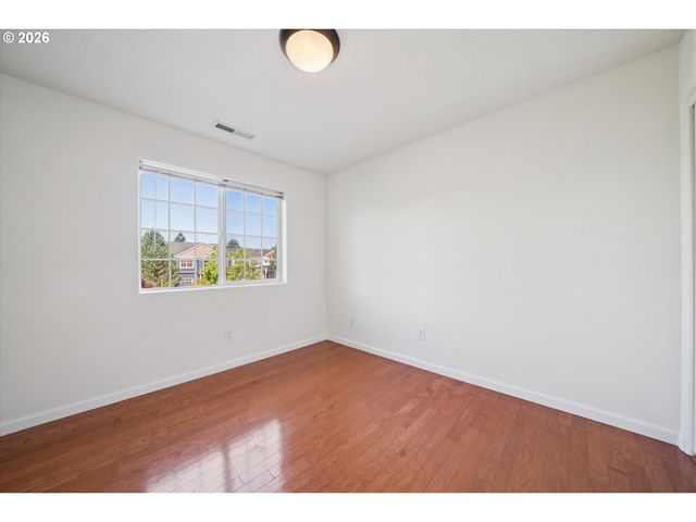 3780 Se BELLE OAK Ave, Hillsboro, OR 97123