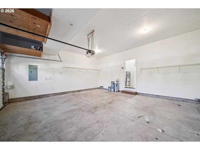 3780 Se BELLE OAK Ave, Hillsboro, OR 97123