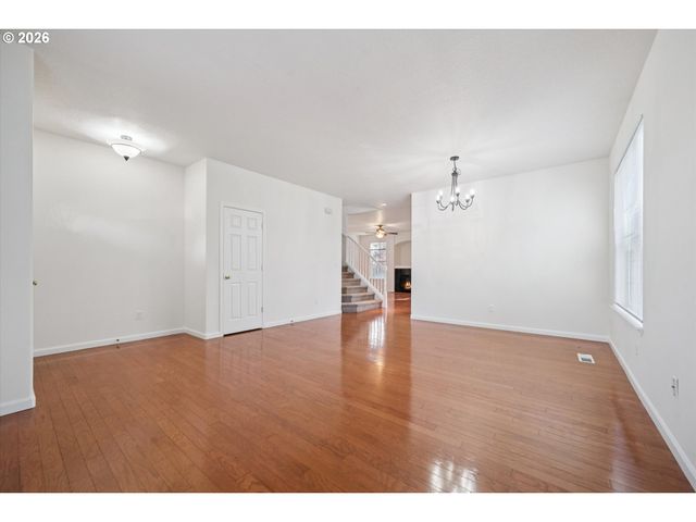 3780 Se BELLE OAK Ave, Hillsboro, OR 97123