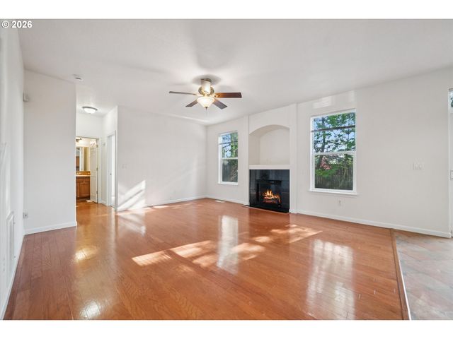 3780 Se BELLE OAK Ave, Hillsboro, OR 97123