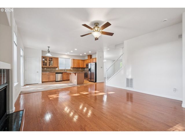 3780 Se BELLE OAK Ave, Hillsboro, OR 97123