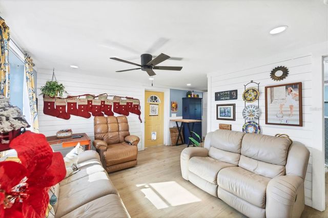 1172 EDGEMERE PLACE, Englewood, FL 34224