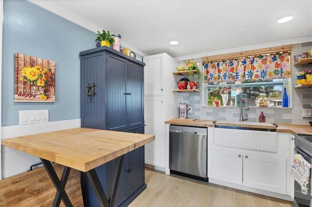 1172 EDGEMERE PLACE, Englewood, FL 34224