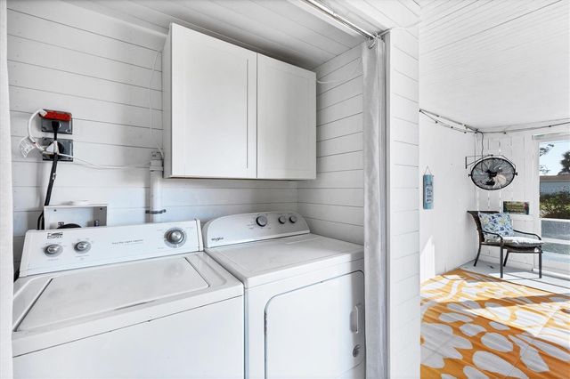 1172 EDGEMERE PLACE, Englewood, FL 34224