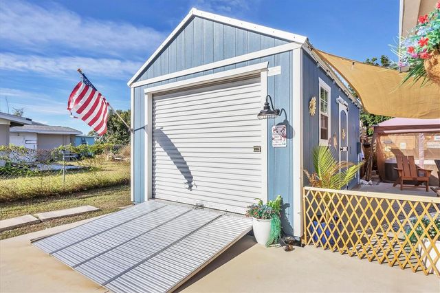 1172 EDGEMERE PLACE, Englewood, FL 34224