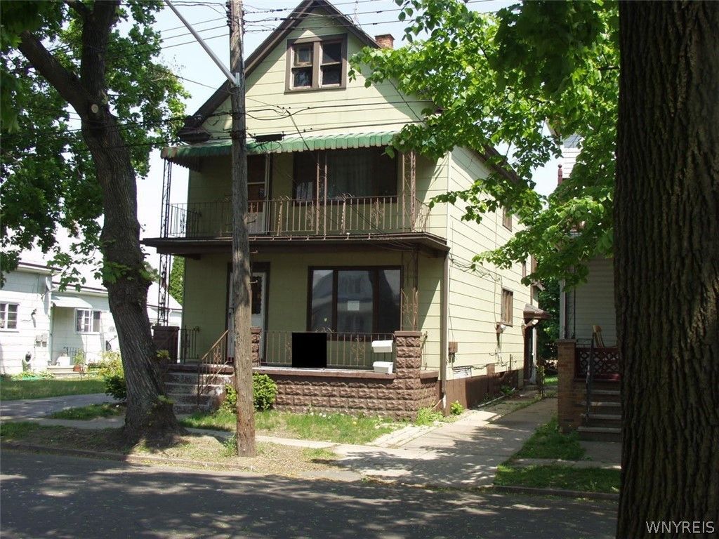 35 Weiss Street, Buffalo, NY 14206