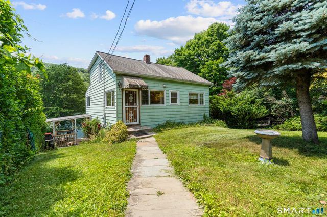 9 Lavelle Avenue, New Fairfield, CT 06812