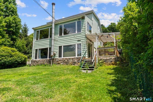9 Lavelle Avenue, New Fairfield, CT 06812