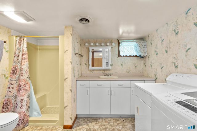 9 Lavelle Avenue, New Fairfield, CT 06812