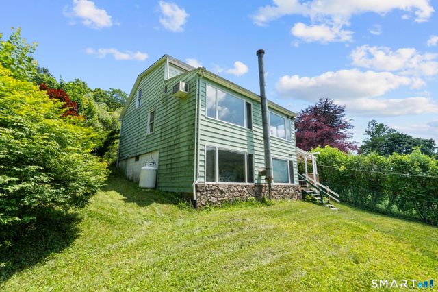 9 Lavelle Avenue, New Fairfield, CT 06812