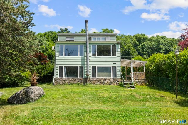 9 Lavelle Avenue, New Fairfield, CT 06812