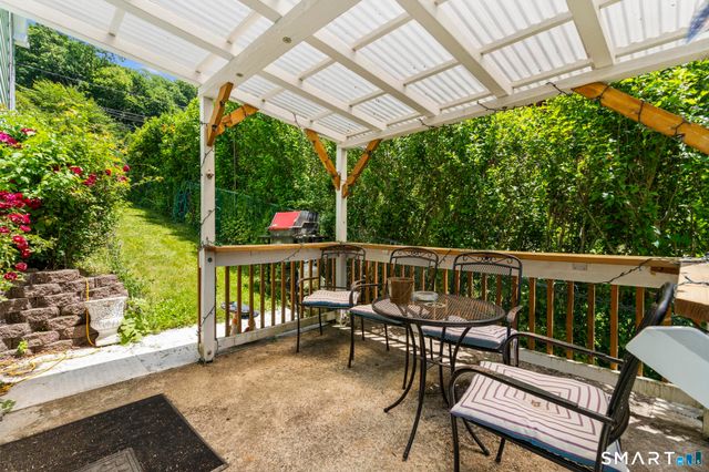 9 Lavelle Avenue, New Fairfield, CT 06812