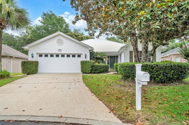 4339 Hidden Lakes Drive, Niceville, FL 32578