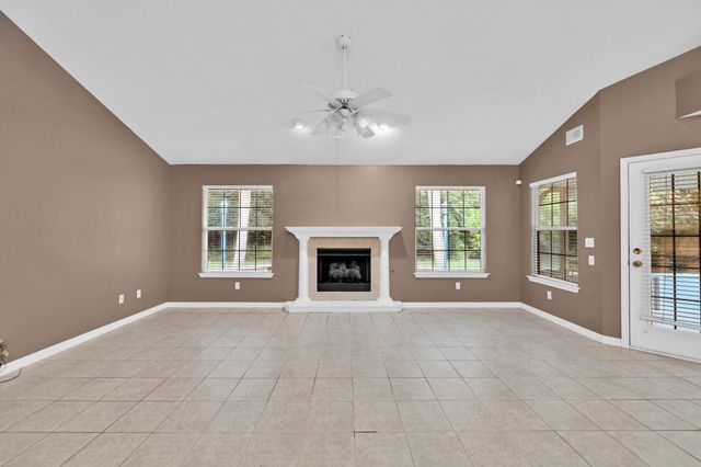4339 Hidden Lakes Drive, Niceville, FL 32578
