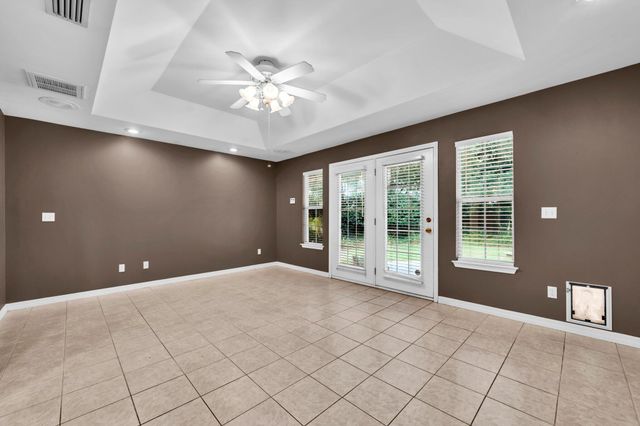 4339 Hidden Lakes Drive, Niceville, FL 32578