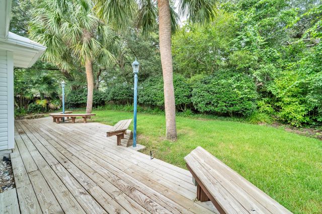 4339 Hidden Lakes Drive, Niceville, FL 32578