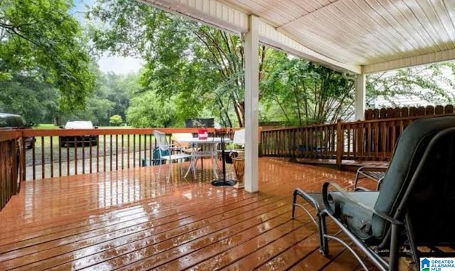 208 COLLEGE STREET E, Columbiana, AL 35051