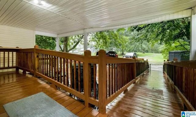208 COLLEGE STREET E, Columbiana, AL 35051